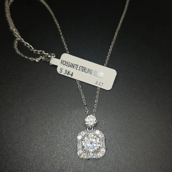 ✨ 2CT Moissanite Cushion Halo Pendant – S925 Sterling Silver (18”) - Picture 7 of 7